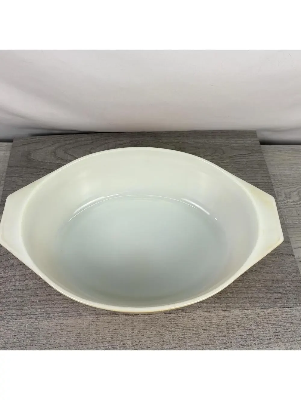 Vintage PYREX Ovenware Casserole Dish With Lid Butterfly Gold 2.5 Qt Made in USA - Picture 7 of 12